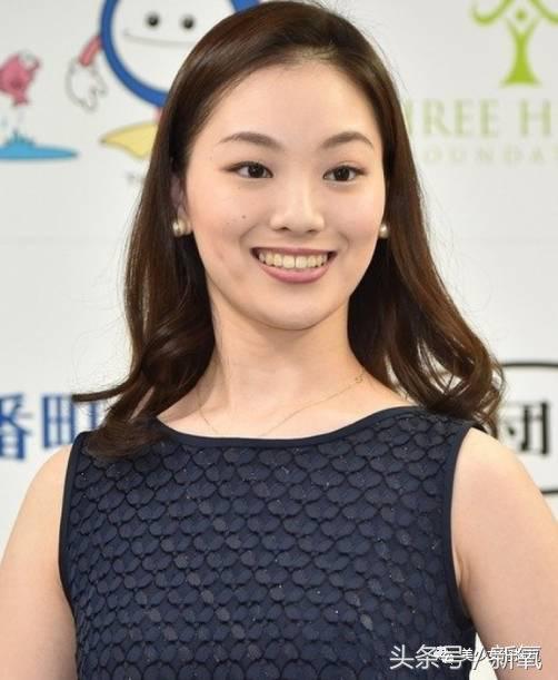 香港选美小姐大赛历届排名（看完颜值不敌凤姐的新加坡选美合影）(20)