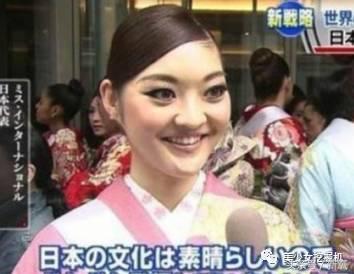 香港选美小姐大赛历届排名（看完颜值不敌凤姐的新加坡选美合影）(22)