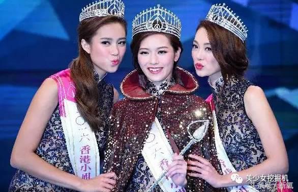 香港选美小姐大赛历届排名（看完颜值不敌凤姐的新加坡选美合影）(10)