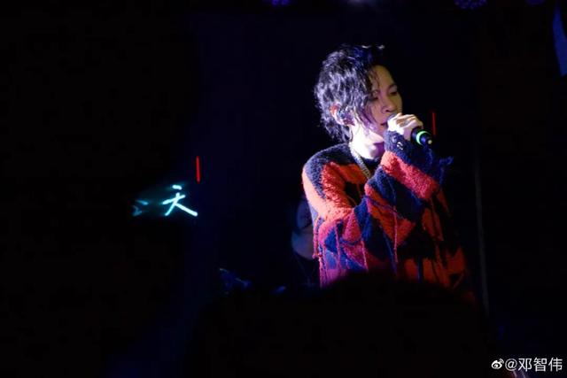 林峯徐子珊吴卓羲演唱会（林峯吴卓羲都输俾）(18)