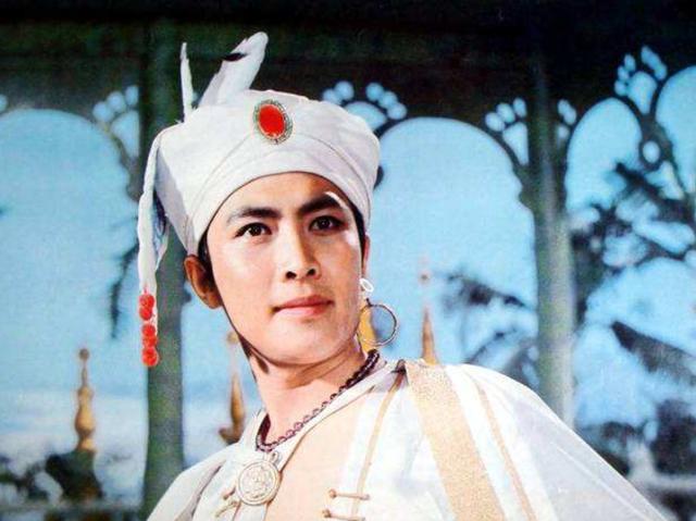 唐国强家里人什么国籍（唐国强妻子除夕夜自杀）(3)