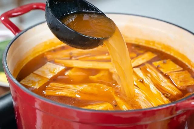 什么火锅底料最好吃清汤（11种小众火锅汤底料）(11)