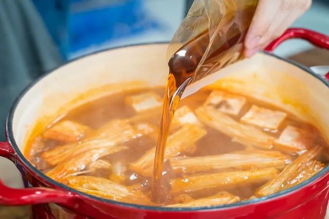 什么火锅底料最好吃清汤（11种小众火锅汤底料）(10)