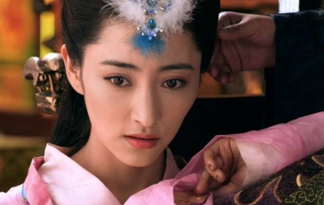 隋朝的张丽华到底是哪个的妃子（从灰姑娘逆袭成倾世皇妃的张丽华）(14)