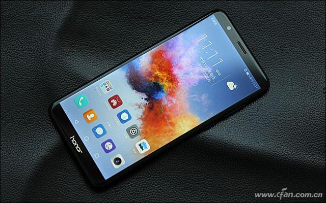 荣耀畅玩7x最新评测（千元全面屏标杆荣耀畅玩7X轻体验）(4)