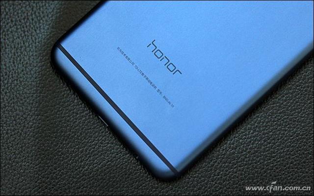 荣耀畅玩7x最新评测（千元全面屏标杆荣耀畅玩7X轻体验）(15)