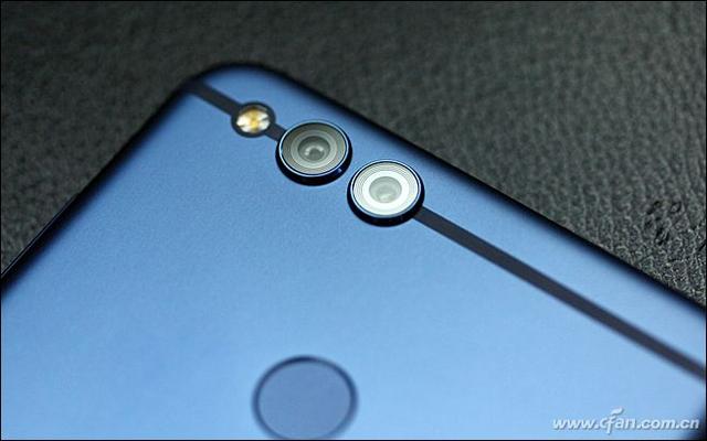 荣耀畅玩7x最新评测（千元全面屏标杆荣耀畅玩7X轻体验）(14)