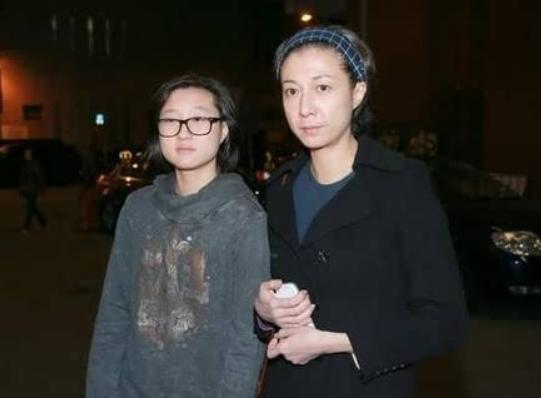 长相最丑的几位明星（孩子却一言难尽）(8)