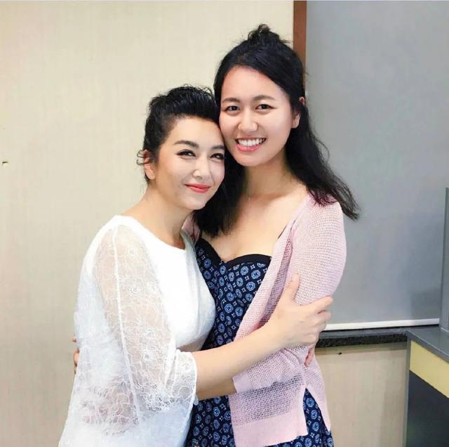 长相最丑的几位明星（孩子却一言难尽）(13)