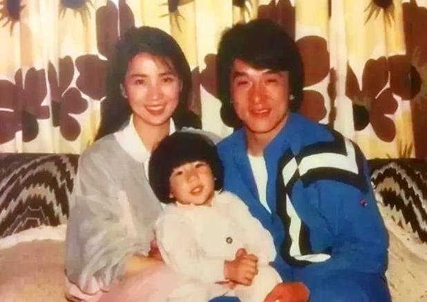 长相最丑的几位明星（孩子却一言难尽）(1)