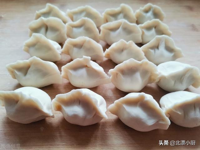 过年时吃饺子有什么吉祥寓意（过年吃饺子要备6种）(6)