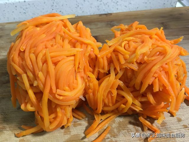 水饺馅的做法大全素馅饺子（家常素馅饺子的好吃做法）(13)