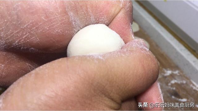 水饺馅的做法大全素馅饺子（家常素馅饺子的好吃做法）(33)