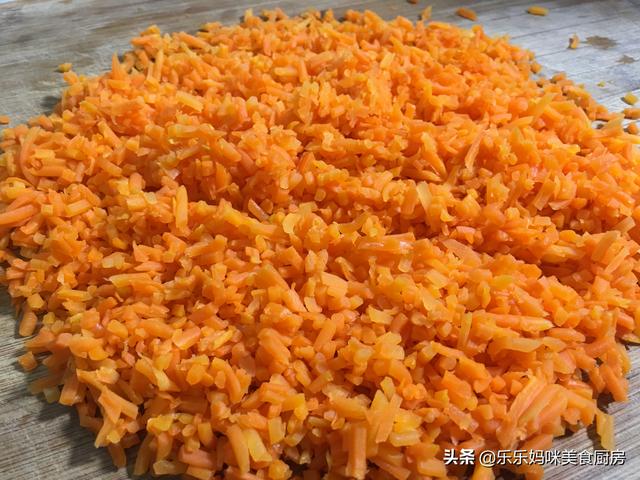 水饺馅的做法大全素馅饺子（家常素馅饺子的好吃做法）(14)