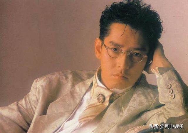 谭咏麟方辟谣传闻（睡粉仙人跳谭咏麟辟谣）(4)