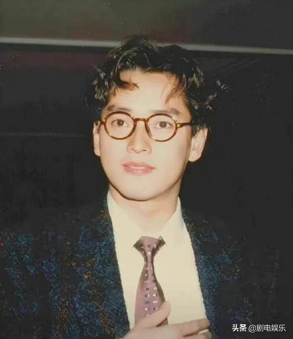 谭咏麟方辟谣传闻（睡粉仙人跳谭咏麟辟谣）(7)