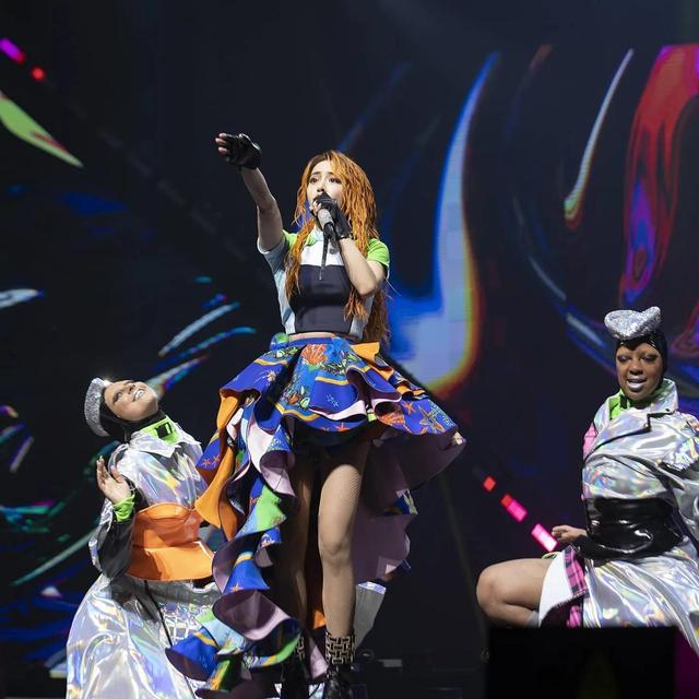 蔡依林演唱会现场服装秒变（百变女神蔡依林演唱会现场多图）(14)