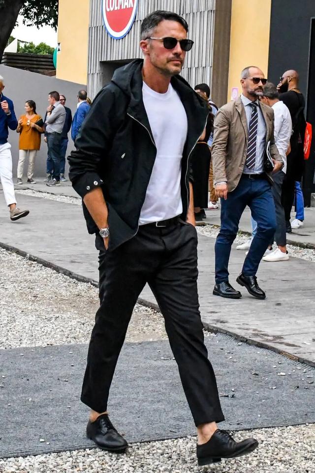 西裤穿修身还是正式（都了解西裤的不同取向）(27)