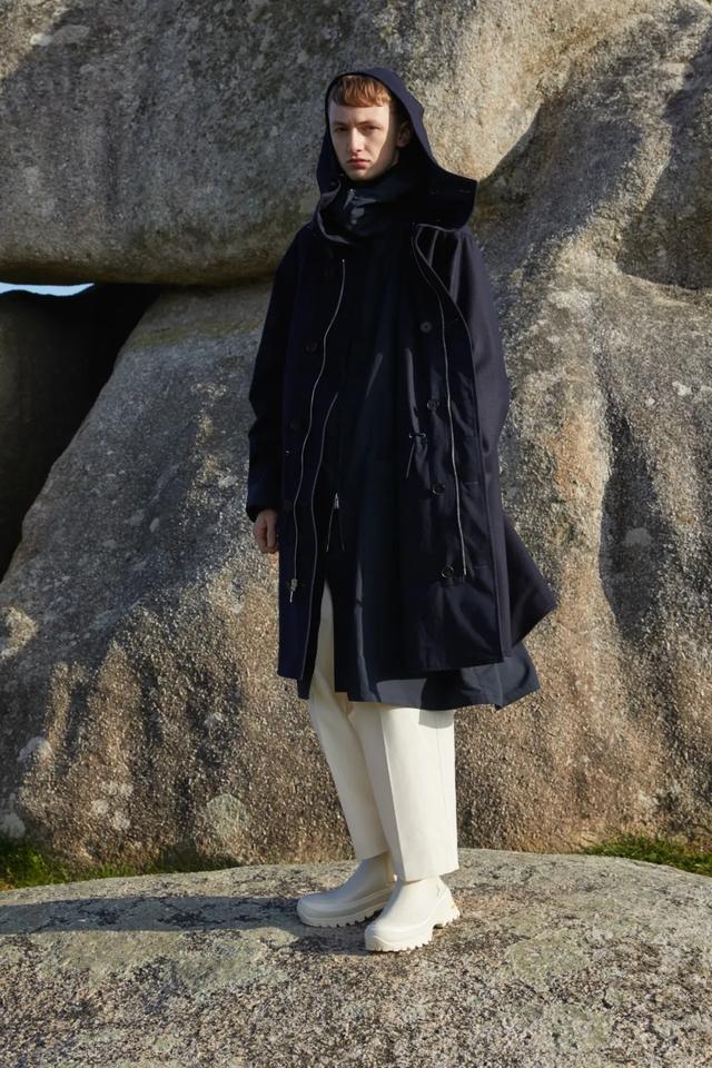 西裤穿修身还是正式（都了解西裤的不同取向）(26)