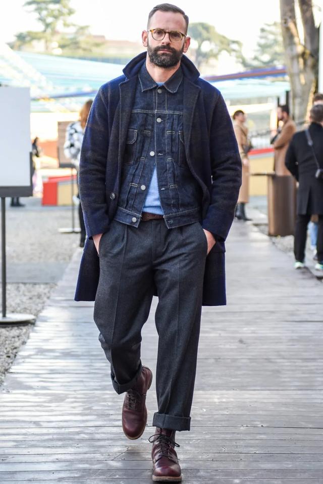 西裤穿修身还是正式（都了解西裤的不同取向）(36)