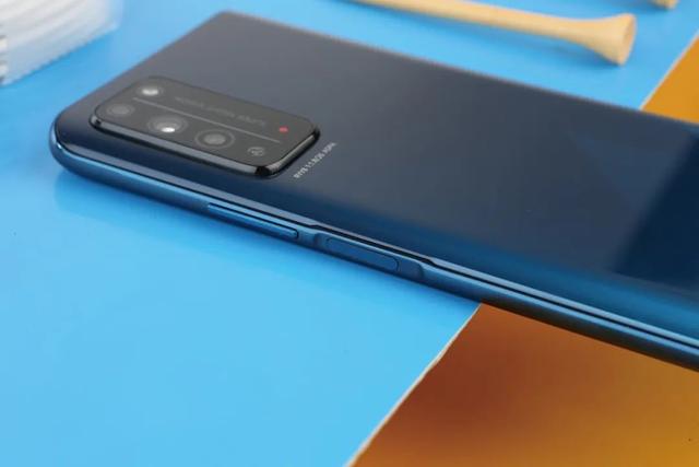 荣耀新旗舰x10(超能5G旗舰荣耀X10)(3)