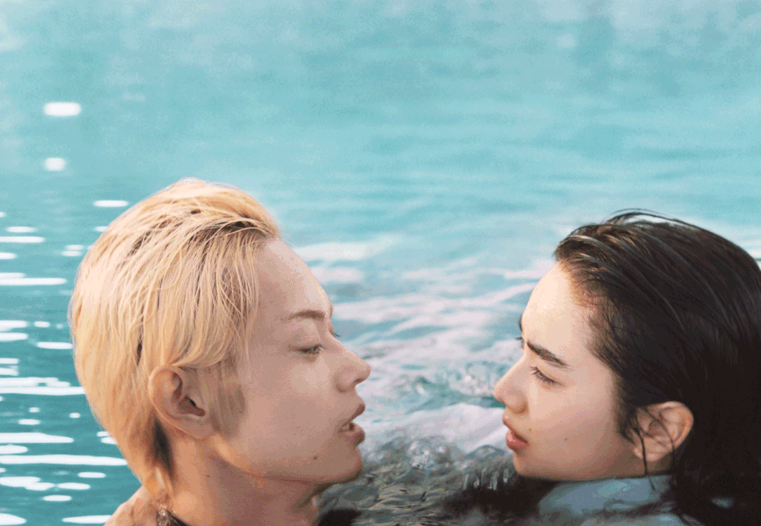 让人羡慕的爱情来自于婚礼情缘(他们的婚礼和他们的爱情一样)(11)