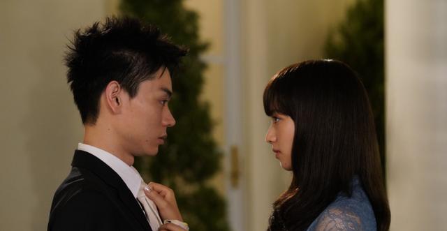 让人羡慕的爱情来自于婚礼情缘(他们的婚礼和他们的爱情一样)(13)