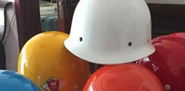安全帽颜色代表什么顺口溜,工地帽子颜色等级顺口溜什么意思图1