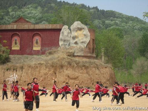 河南登封嵩山武校（走进武术之乡登封）(5)