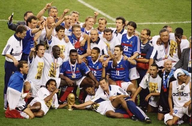 法兰西三个共和国（法国高贵之现状）(5)