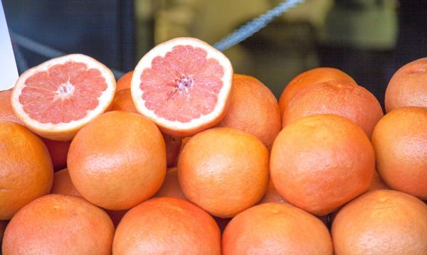 怎么挑选葡萄柚,教你七个方法挑选柚子皮图5
