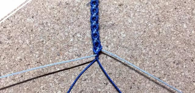 手链绳各种编织教程（编织一根独一无二的手链）(42)