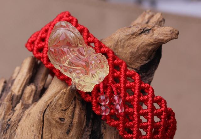 手链绳各种编织教程（编织一根独一无二的手链）(10)