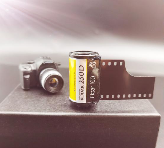 柯达的胶卷霸主（从胶卷大王到破产重整）