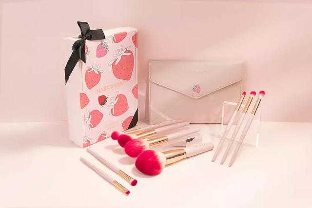 谁把福原爱打哭了谁负责哄什么梗(福原爱和向佐有一拼......)(45)