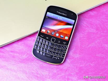 黑莓手机9900（商务艺术品--黑莓9900回顾）(3)