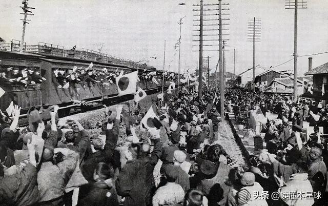 日本人如何看待美日关系（日本左派反美右派谄美）(7)