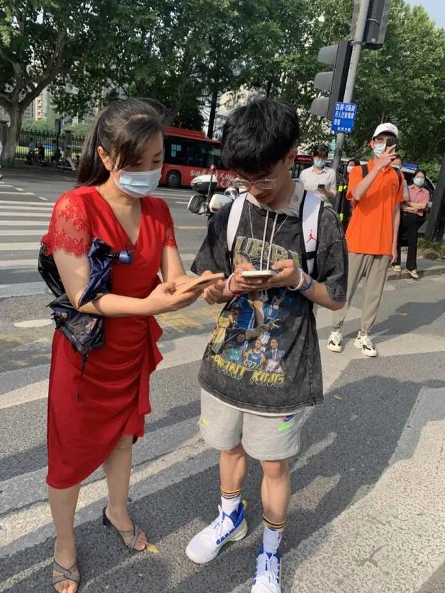 浙江卷21年语文高考作文题目（2022年浙江高考作文题揭晓）(17)