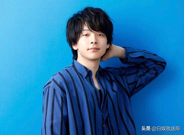 日本目前最受欢迎的男明星（日本网友最爱的10位已过而立之年的帅气男演员）(11)
