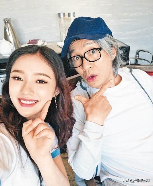 周星驰林允生日（林允连续6年为老板庆生）(12)