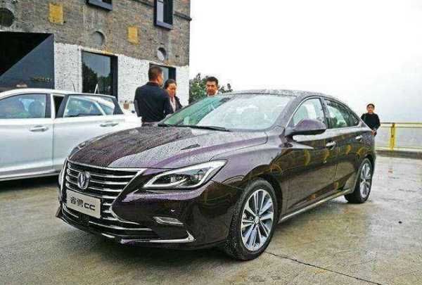 冬季洗车结冰怎么解决,冬天洗车玻璃冻住了怎么办呢图9