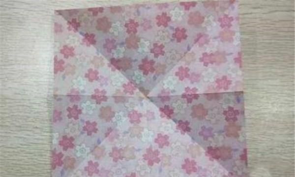 如何折玫瑰花，如何用百元大钞折玫瑰花？图19