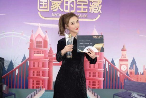 薇娅卖火箭真的,薇娅卖火箭是怎么回事?网上还卖过哪些奇奇怪怪的东西?图2