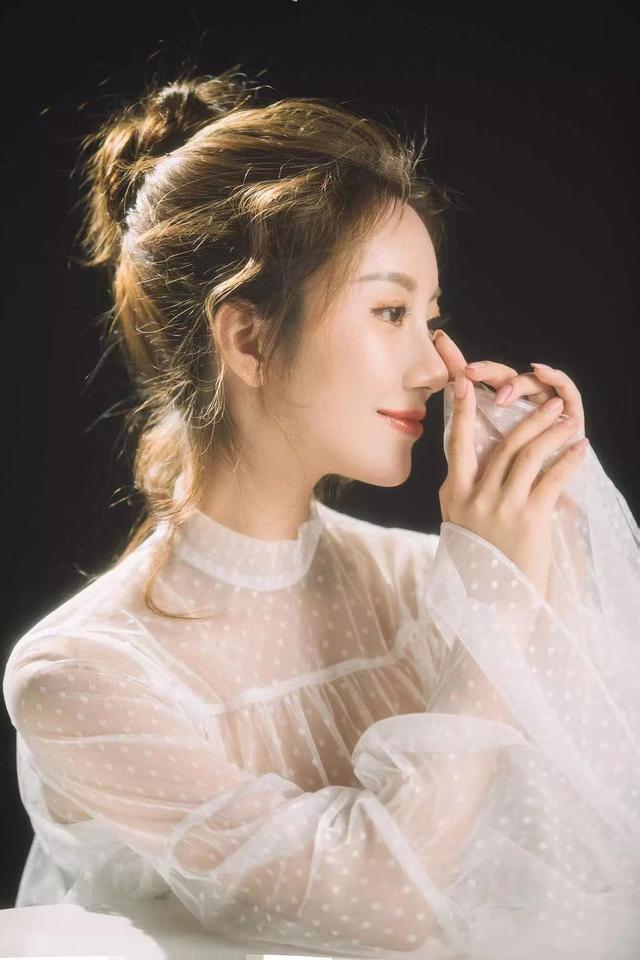 歌唱家阎维文个人简历（携手国家一级演员阎维文）(2)