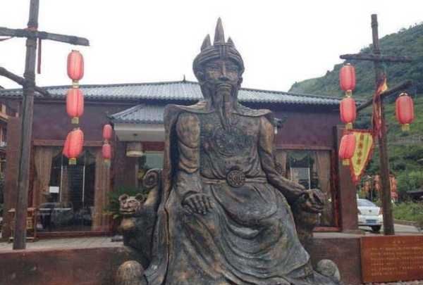 夜郎自大的夜郎是指哪个地方,夜郎自大这个成语的意思是什么图10