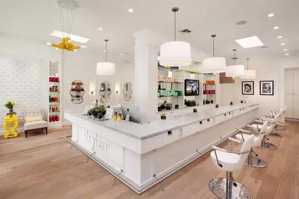 如何开一家修脚按摩店（这家只吹头发的店大获成功后）(5)