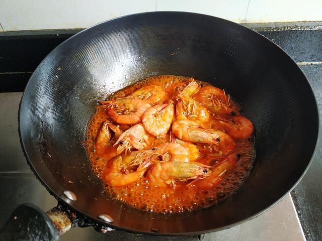 对虾怎么做最好吃（对虾这样做鲜香）(12)