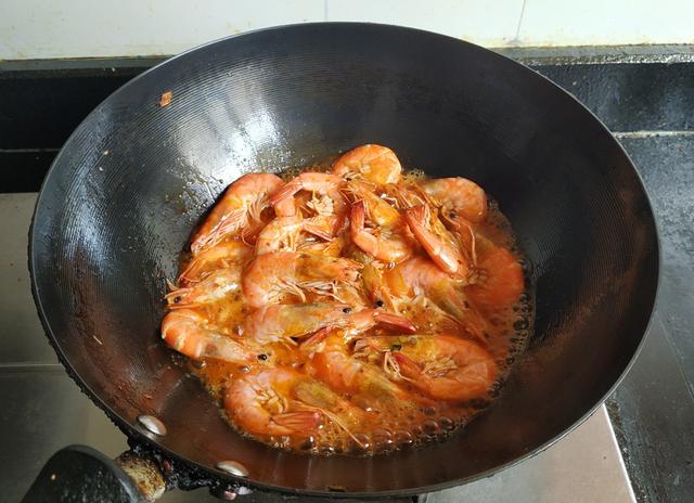 对虾怎么做最好吃（对虾这样做鲜香）(10)