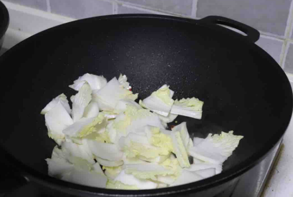 娃娃菜怎么切,粉丝娃娃菜的家常做法图5