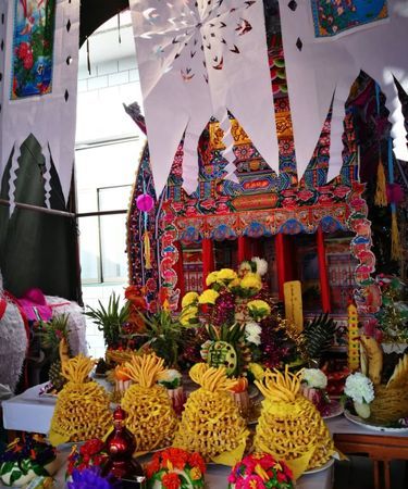 节哀顺变 愿老人家一路走好 保重身体：家里老人去世祝愿走好的话